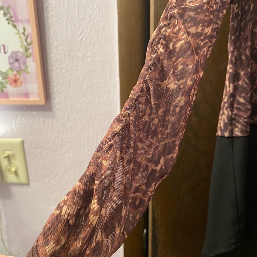 Sheer tunic - Picture 5 of 8